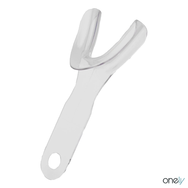 Lateral Lip and Cheek Retractor
